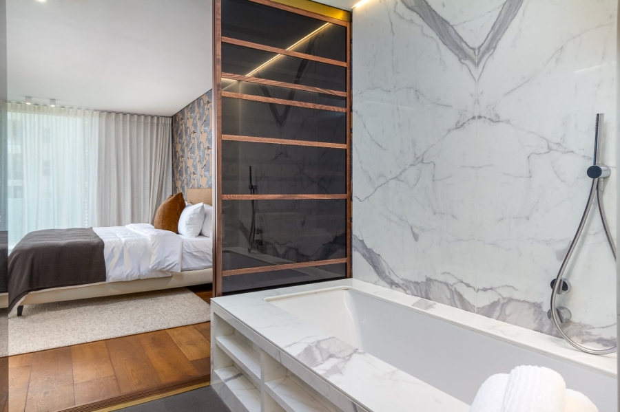 To Let 3 Bedroom Property for Rent in Mouille Point Western Cape